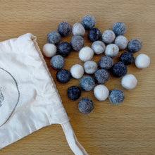 Load image into Gallery viewer, SALE - 1cm Mini Felt Balls - Winter