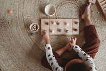 Load image into Gallery viewer, Tens frame - Montessori Learning Resource