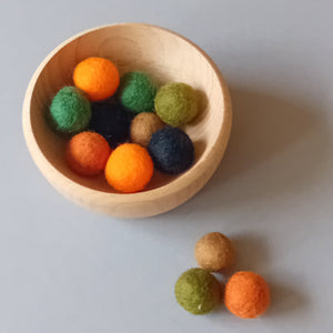 2cm felt balls in Autumn colours