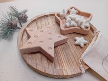 Load image into Gallery viewer, christmas star sensory play tray