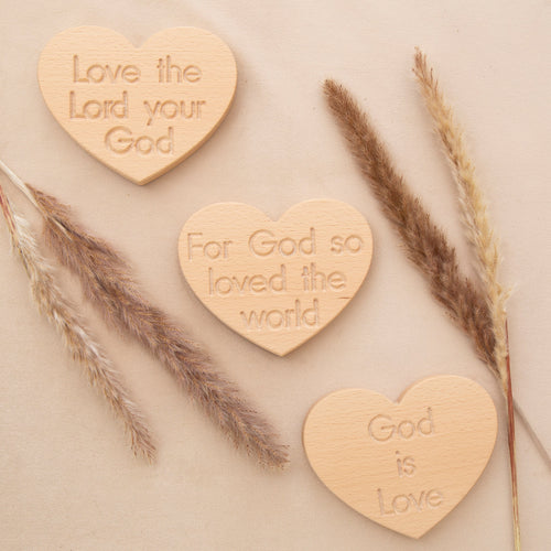set of 3 prayer hearst