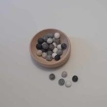 Load image into Gallery viewer, winter felt balls 1cm
