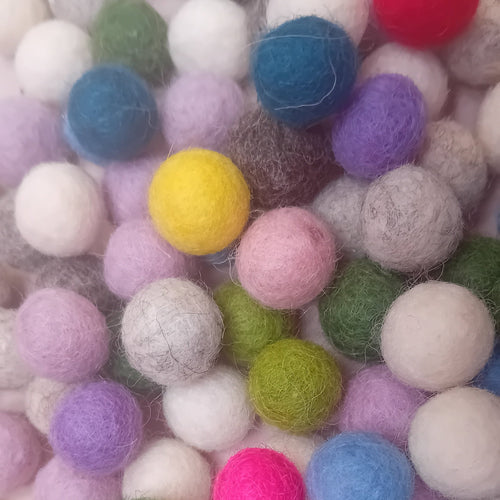 1cm Mini Felt Balls - Mixed EY